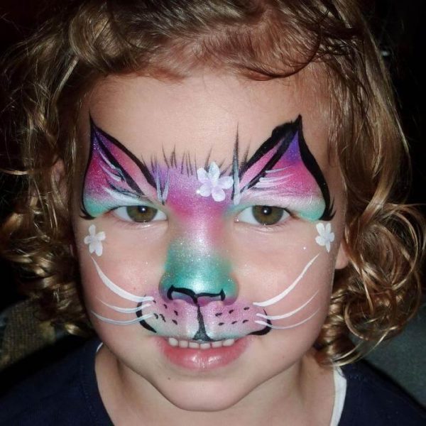 Cat face painting with FPW Faery Dreams split-cake