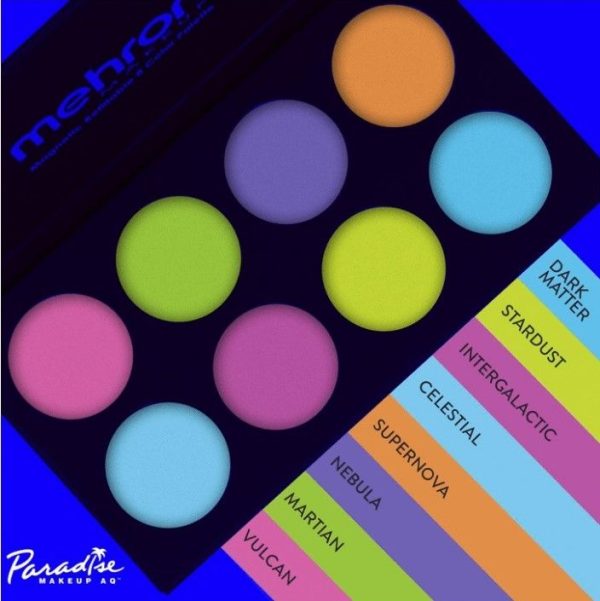 Mehron Paradise Makeup AQ 8 colour NEON palette in UV light