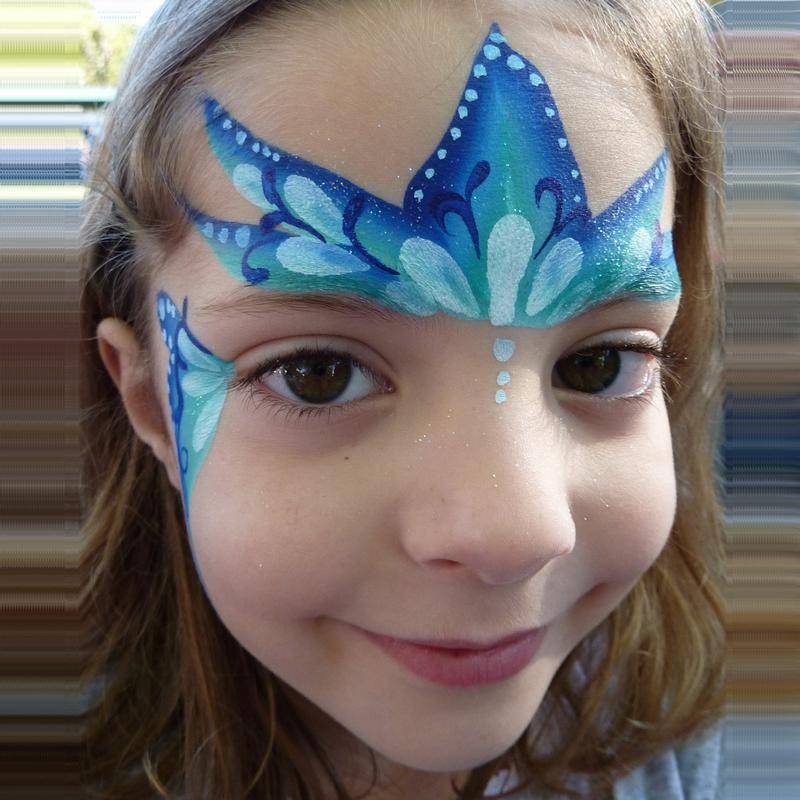 One-stroke Crown face painting using TAG OCEAN One-stroke face paint